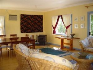 Euroka Homestead And Farm Cottage - Nambucca Heads Accommodation