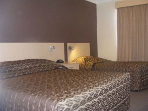 Econo Lodge Moree Spa Motor Inn - Nambucca Heads Accommodation